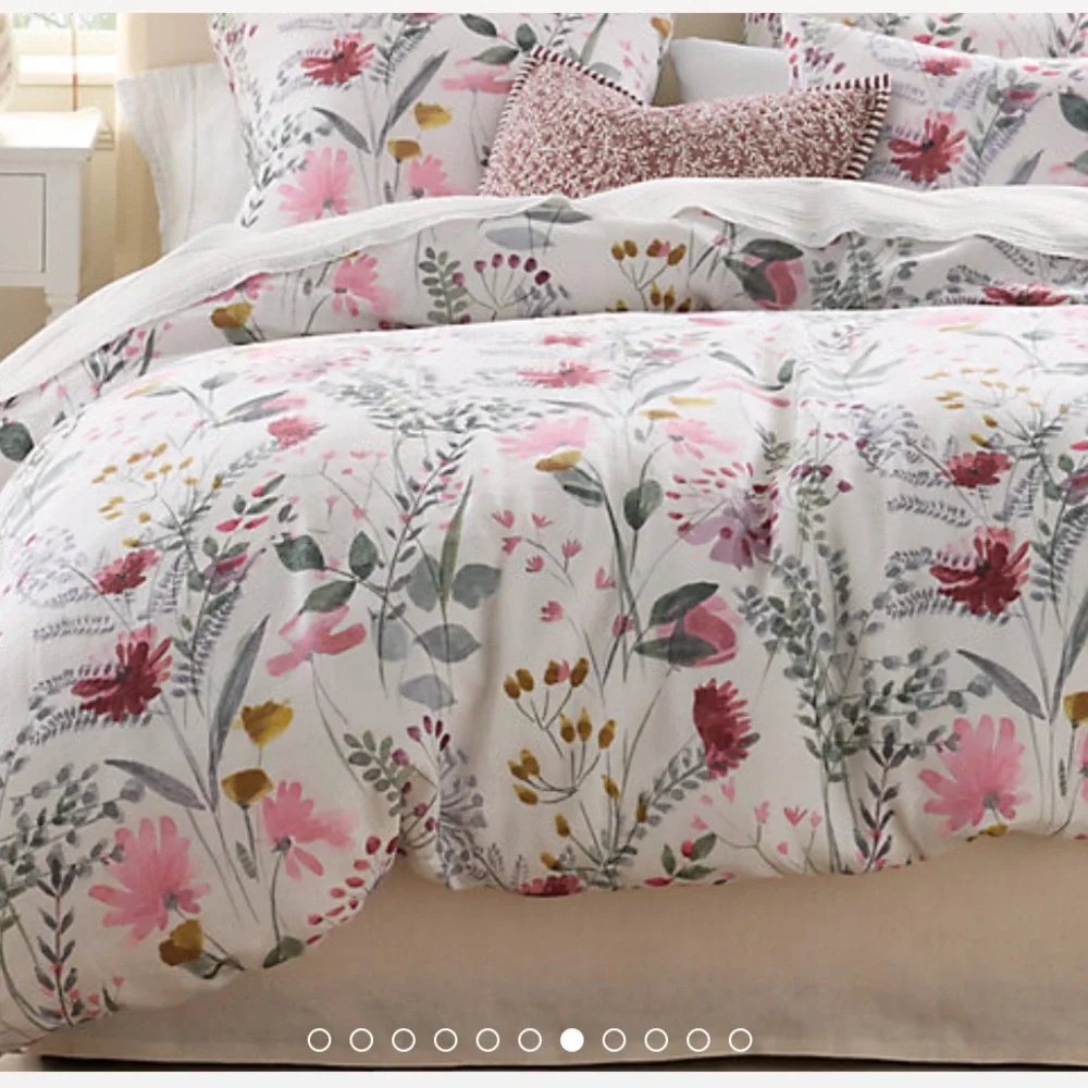 Garnet Hill Relaxed-Linen Duvet Covet - King/Cal King - Picture 2 of 12